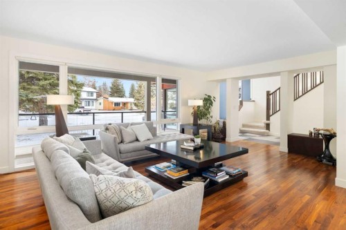 3323 Upton Place Nw, Calgary, AB - Indoor Photo Showing Living Room