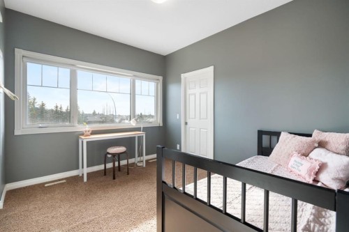 40 Arbour Estates Green Nw, Calgary, AB - Indoor Photo Showing Bedroom