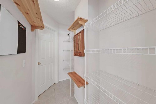 123 Arbour Butte Road Nw, Calgary, AB - Indoor