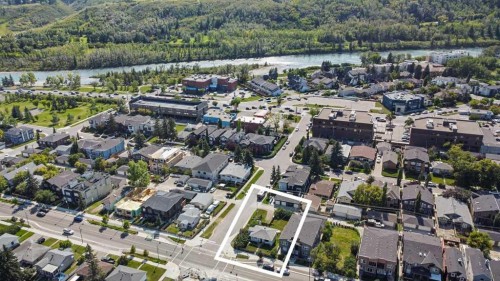 4503 Bowness Road Nw, Calgary, AB - Outdoor With View