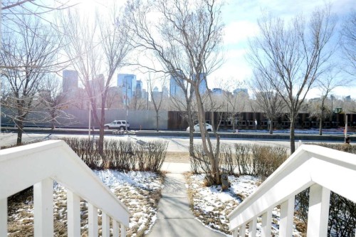434 Memorial Drive Nw, Calgary, AB - Outdoor