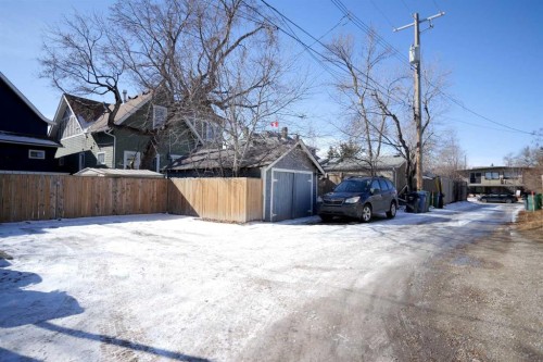 434 Memorial Drive Nw, Calgary, AB - Outdoor