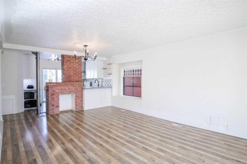 434 Memorial Drive Nw, Calgary, AB - Indoor