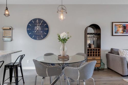 11 Sage Bluff Gate Nw, Calgary, AB - Indoor Photo Showing Dining Room