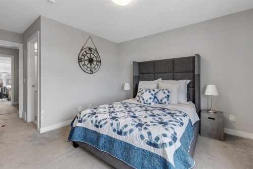 11 Sage Bluff Gate Nw, Calgary, AB - Indoor Photo Showing Bedroom