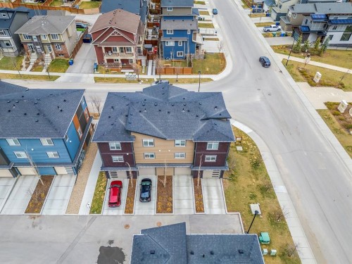 11 Sage Bluff Gate Nw, Calgary, AB - Outdoor With Facade