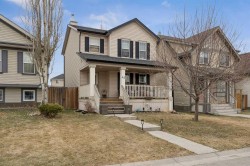 45 Copperfield Heath SE Calgary, AB T2Z 4V2