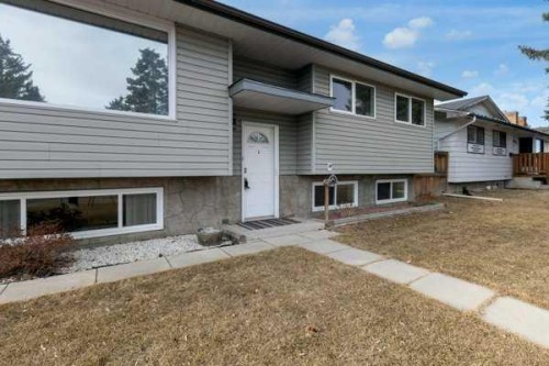 3 Madigan Court Ne, Calgary, AB - Outdoor