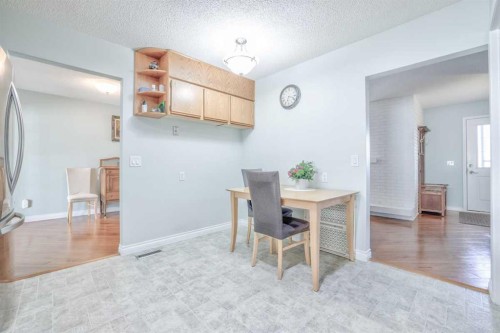 232 Templeside Circle Ne, Calgary, AB - Indoor Photo Showing Dining Room