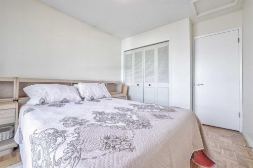 232 Templeside Circle Ne, Calgary, AB - Indoor Photo Showing Bedroom