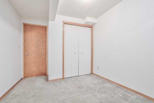 232 Templeside Circle Ne, Calgary, AB - Indoor Photo Showing Other Room