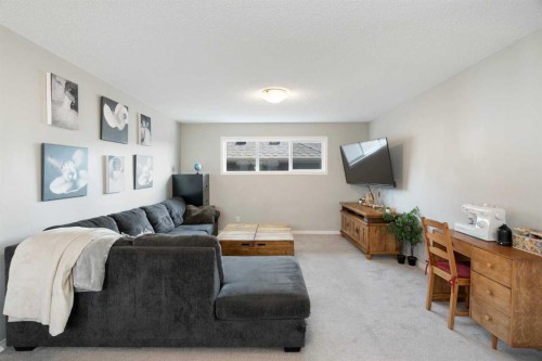 217 Buckskin Way, Cochrane, AB - Indoor