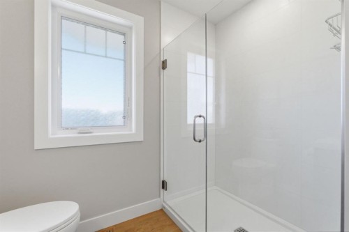 419 Cottageclub Cove, Rural Rocky View County, AB - Indoor Photo Showing Bathroom