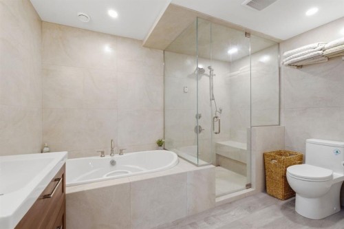 419 Cottageclub Cove, Rural Rocky View County, AB - Indoor Photo Showing Bathroom