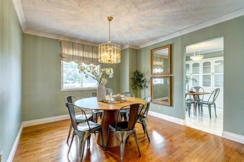 12 Vandoos Villas Nw, Calgary, AB 