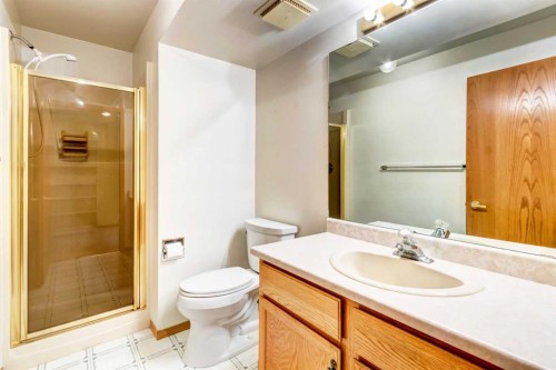 12 Vandoos Villas Nw, Calgary, AB 