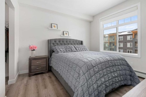 311-200 Auburn Meadows Common Se, Calgary, AB - Indoor Photo Showing Bedroom