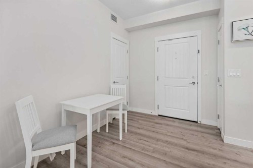 311-200 Auburn Meadows Common Se, Calgary, AB - Indoor Photo Showing Other Room