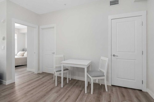 311-200 Auburn Meadows Common Se, Calgary, AB - Indoor Photo Showing Other Room