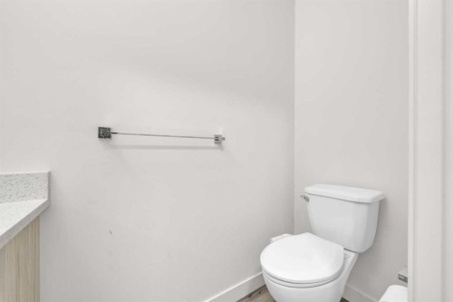 103-116 Saddlestone Heath Ne, Calgary, AB - Indoor Photo Showing Bathroom