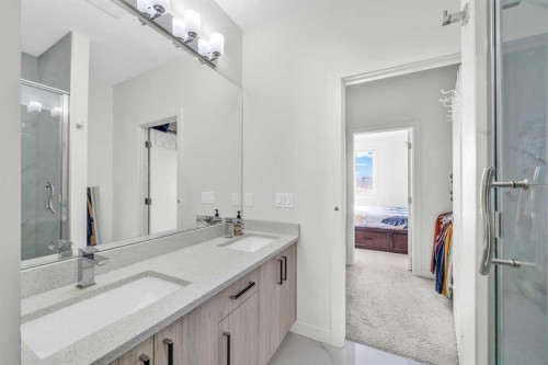 103-116 Saddlestone Heath Ne, Calgary, AB - Indoor Photo Showing Bathroom