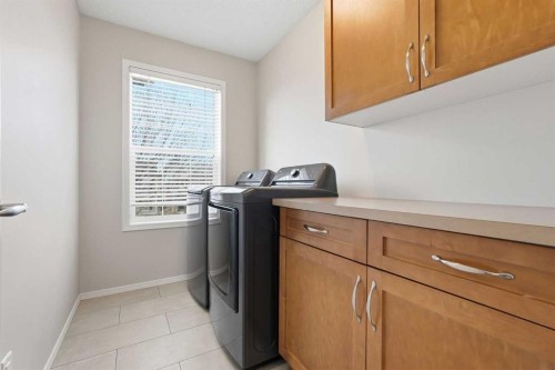 15172 Prestwick Boulevard Se, Calgary, AB - Indoor Photo Showing Laundry Room