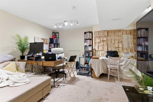 59 Abbeydale Villas Ne, Calgary, AB - Indoor