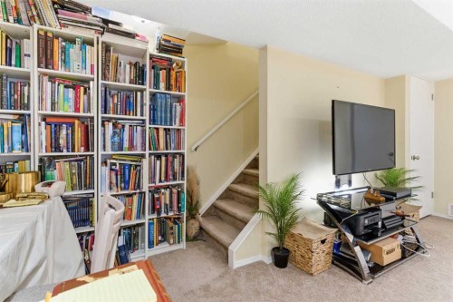 59 Abbeydale Villas Ne, Calgary, AB - Indoor