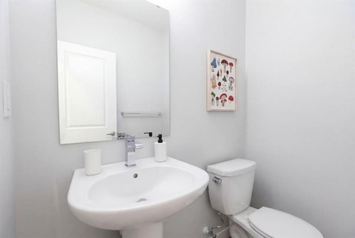608-20295 Seton Way Se, Calgary, AB - Indoor Photo Showing Bathroom