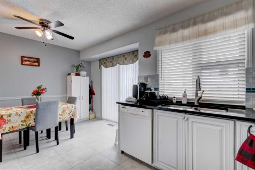 38 Millbank Hill Sw, Calgary, AB - Indoor