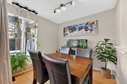 5-111 Grier Terrace Ne, Calgary, AB - Indoor Photo Showing Dining Room