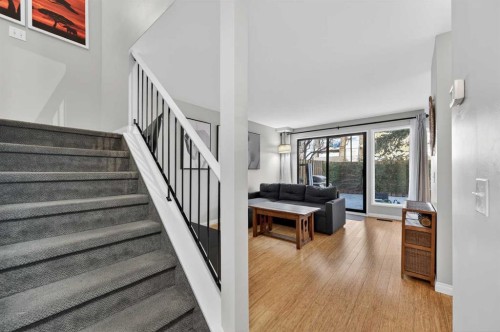 5-111 Grier Terrace Ne, Calgary, AB - Indoor Photo Showing Other Room