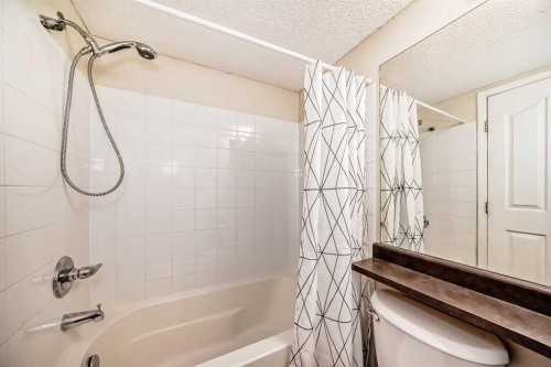 1125-60 Panatella Street Nw, Calgary, AB - Indoor Photo Showing Bathroom
