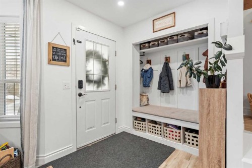 168 Chaparral Ridge Circle Se, Calgary, AB - Indoor Photo Showing Other Room