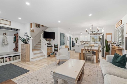 168 Chaparral Ridge Circle Se, Calgary, AB - Indoor Photo Showing Living Room