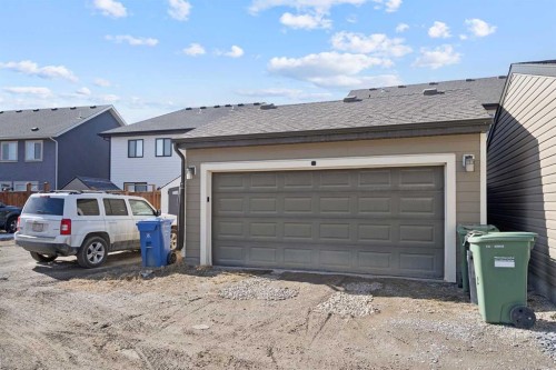 849 Mahogany Boulevard Se, Calgary, AB - Outdoor