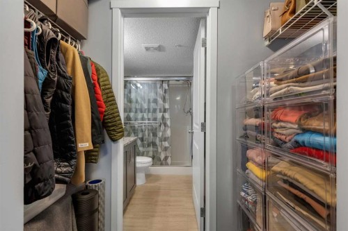 2214-81 Legacy Boulevard Se, Calgary, AB - Indoor