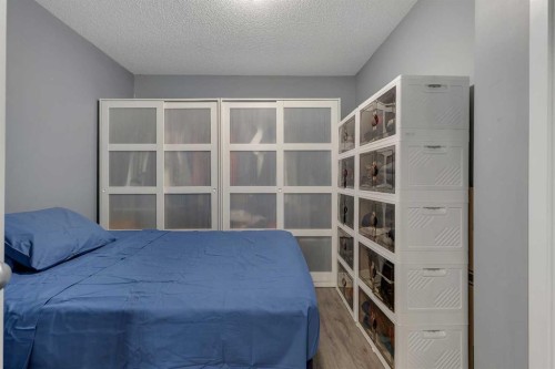 2214-81 Legacy Boulevard Se, Calgary, AB - Indoor Photo Showing Bedroom