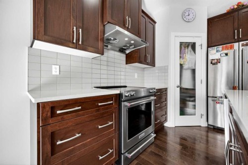 439 Redstone Drive Ne, Calgary, AB - Indoor Photo Showing Kitchen With Stainless Steel Kitchen With Upgraded Kitchen