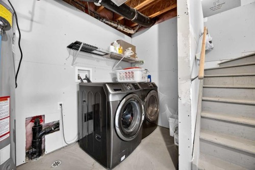 439 Redstone Drive Ne, Calgary, AB - Indoor Photo Showing Laundry Room