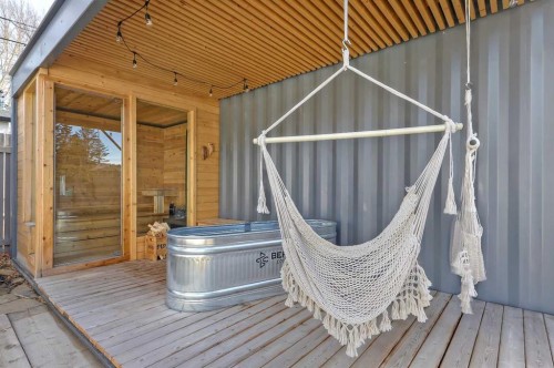 4512 21 Avenue Nw, Calgary, AB - Outdoor With Deck Patio Veranda With Exterior