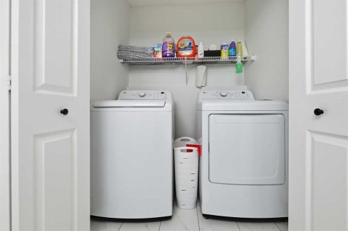 53 Martha'S Place Ne, Calgary, AB - Indoor Photo Showing Laundry Room