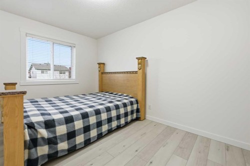 53 Martha'S Place Ne, Calgary, AB - Indoor Photo Showing Bedroom