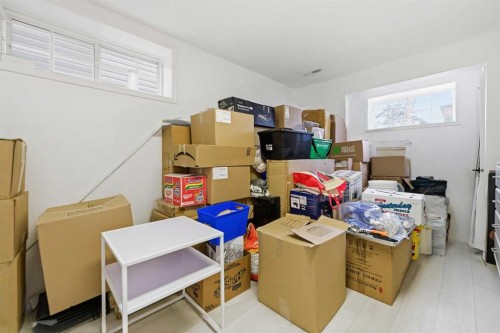 53 Martha'S Place Ne, Calgary, AB - Indoor