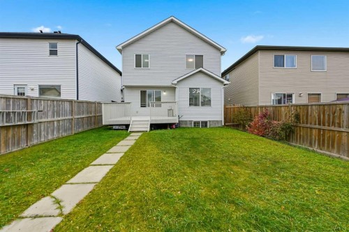 53 Martha'S Place Ne, Calgary, AB - Outdoor