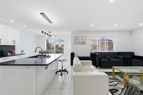 53 Martha'S Place Ne, Calgary, AB - Indoor