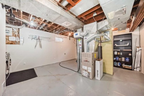27 Gladeview Crescent Sw, Calgary, AB - Indoor Photo Showing Basement