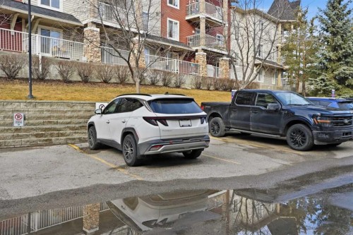 5106-70 Panamount Drive Nw, Calgary, AB - Outdoor