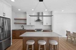 78 Silverton Glen Crescent SWCalgary, AB T2X 5C2