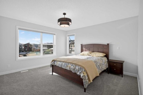 78 Silverton Glen Crescent Sw, Calgary, AB - Indoor Photo Showing Bedroom